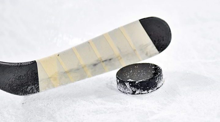 ice hockey 4285440