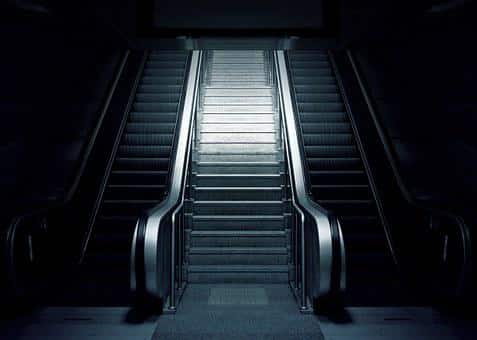 escalator 769790 340